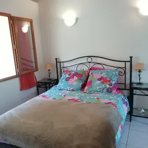  Hébergement de vacances Nirvana